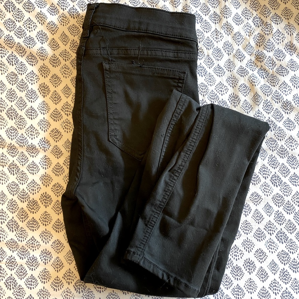 Black heart never fade stingerette jeans size 7 black skinny jeans